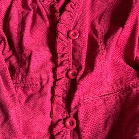 Chicos Women’s Hot Pink Jacket Size 0 - Picture 3 of 3